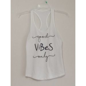 Women's T- Shirt Size Small